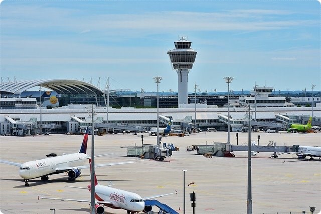 streik frankreich flugsicherung fluglotsen flughafen entschädigung aviclaim